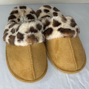 Jessica Simpson Brown Slippers with Leopard Faux Fur